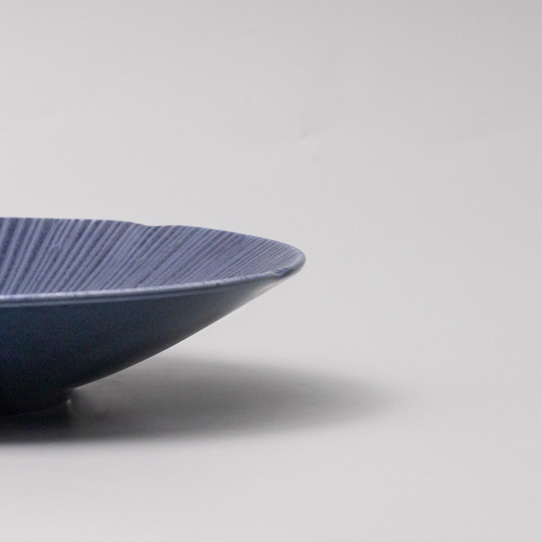 Ice Drift Sapphire Shallow Bowl 22cm