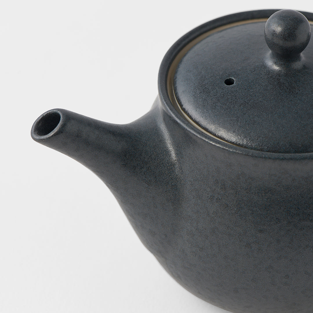 Teapot Rounded Black 420ml