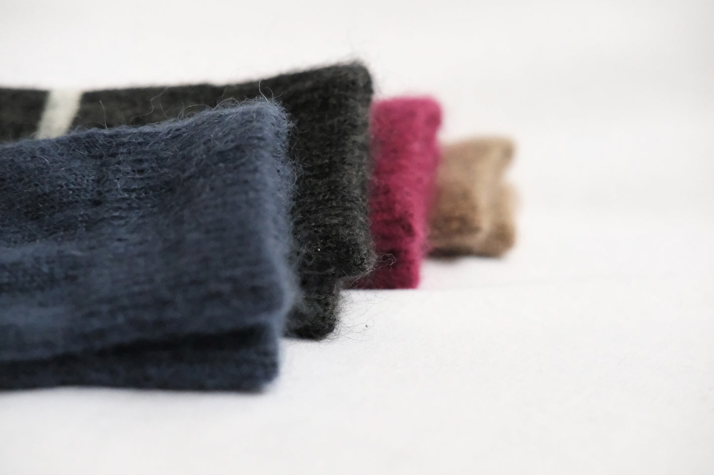Mohair Wool Border Socks - Navy