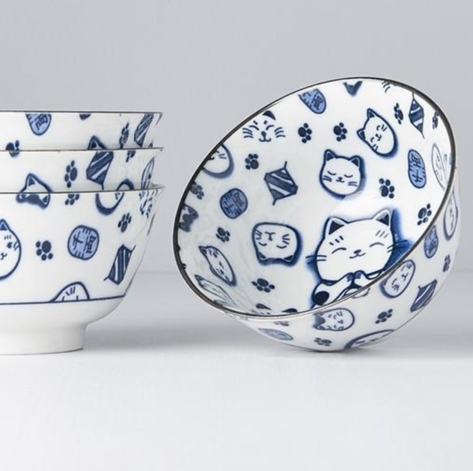 Blue Maneki Cat 4 piece boxed bowl set 13cm