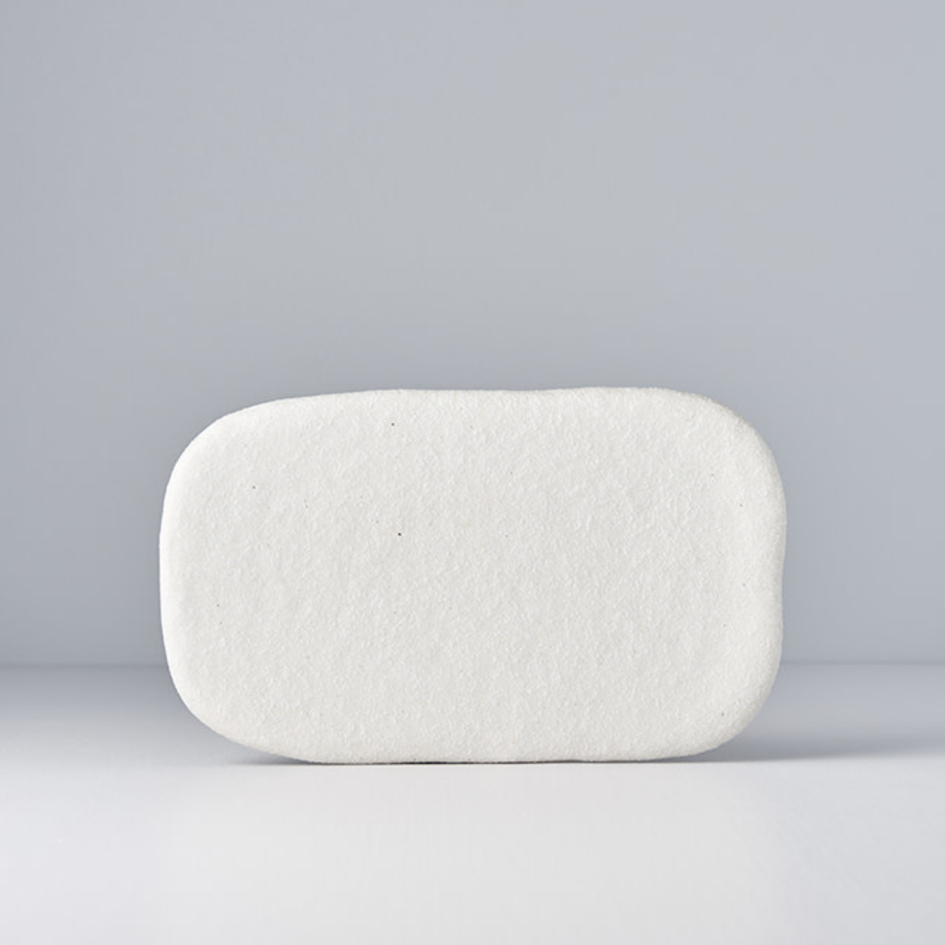 Shell White logo