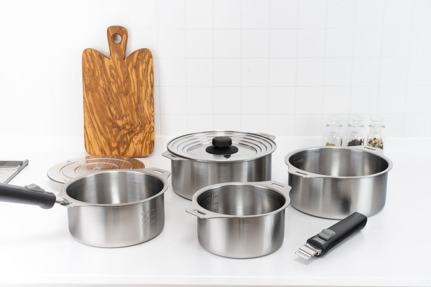 Enzo Stainless Steel Detachable Handle Cookware Set with Steaming Rack & Basket