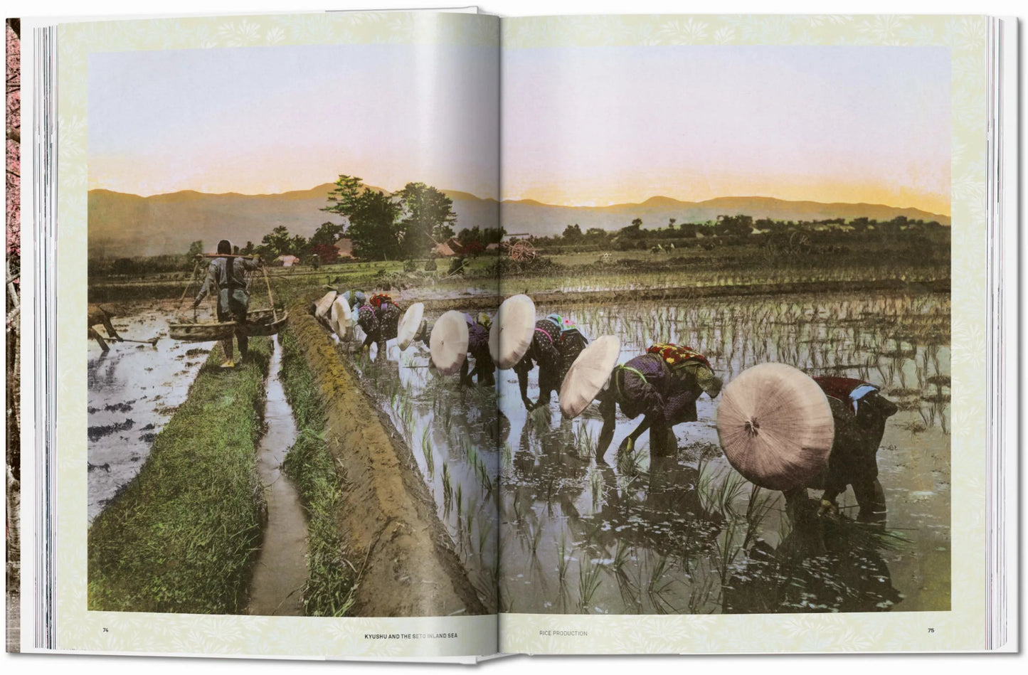Japan 1900: A Portrait In Color