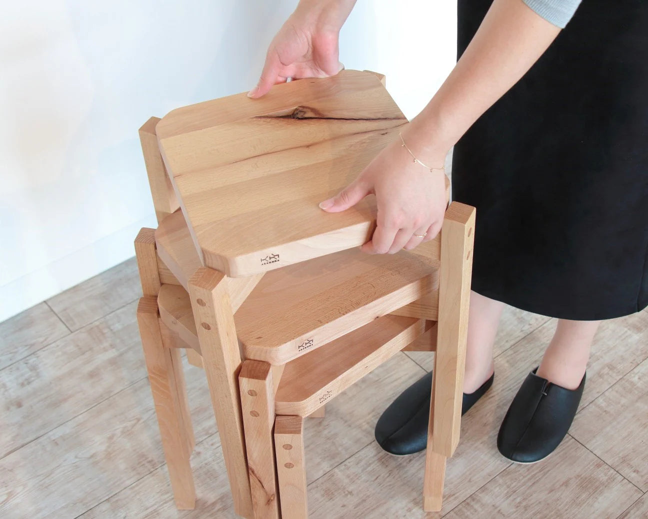 Asakura Makanai Natural Snow Beech Stool