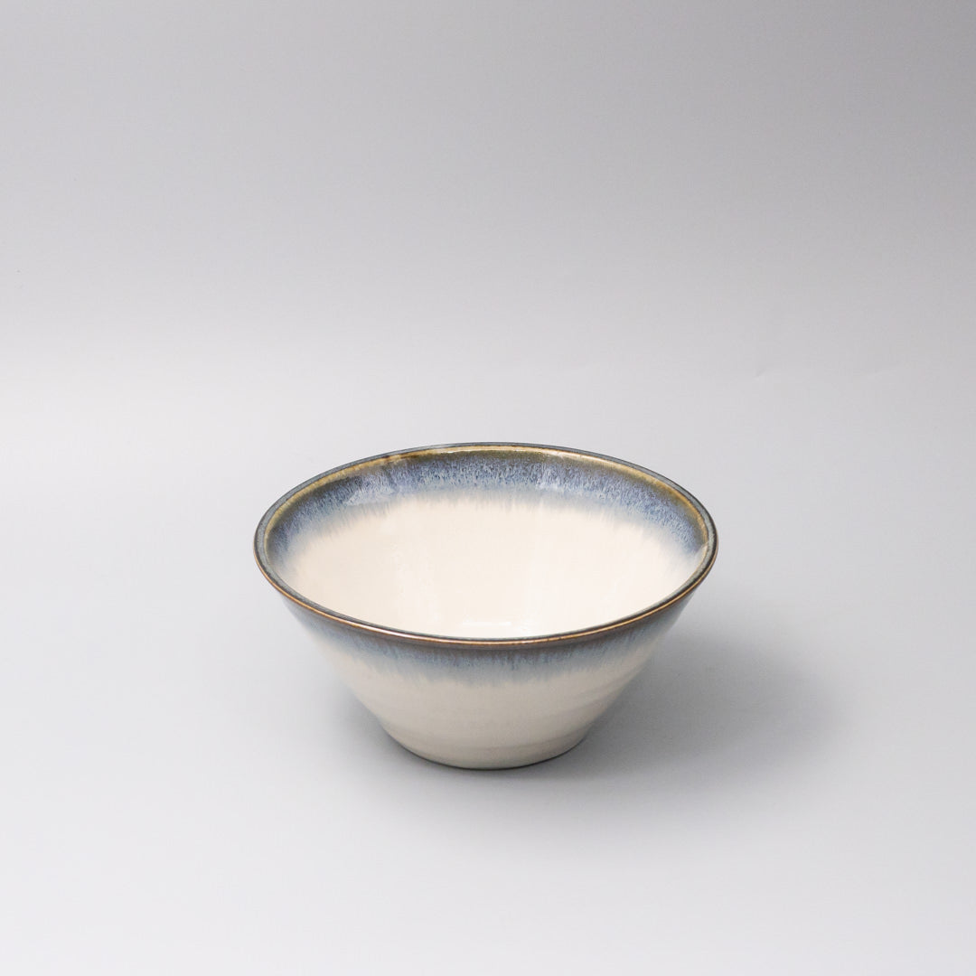 Aurora V Shape Bowl 19cm