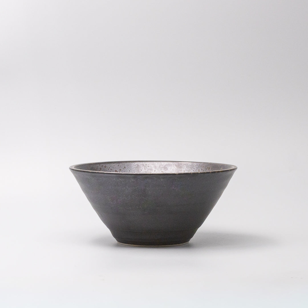 Black Pearl V Shape Bowl 19cm