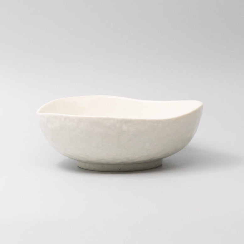 Kanso Soft White Large Uneven Bowl 20cm