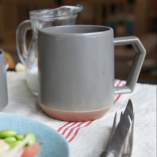 CHIPS Mat Grey Gift Boxed Mug with Handle 380ml