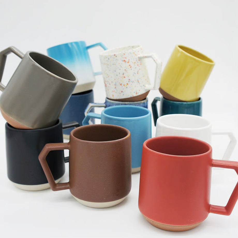 CHIPS Splash White & Orange Gift Boxed Mug with Handle 380ml