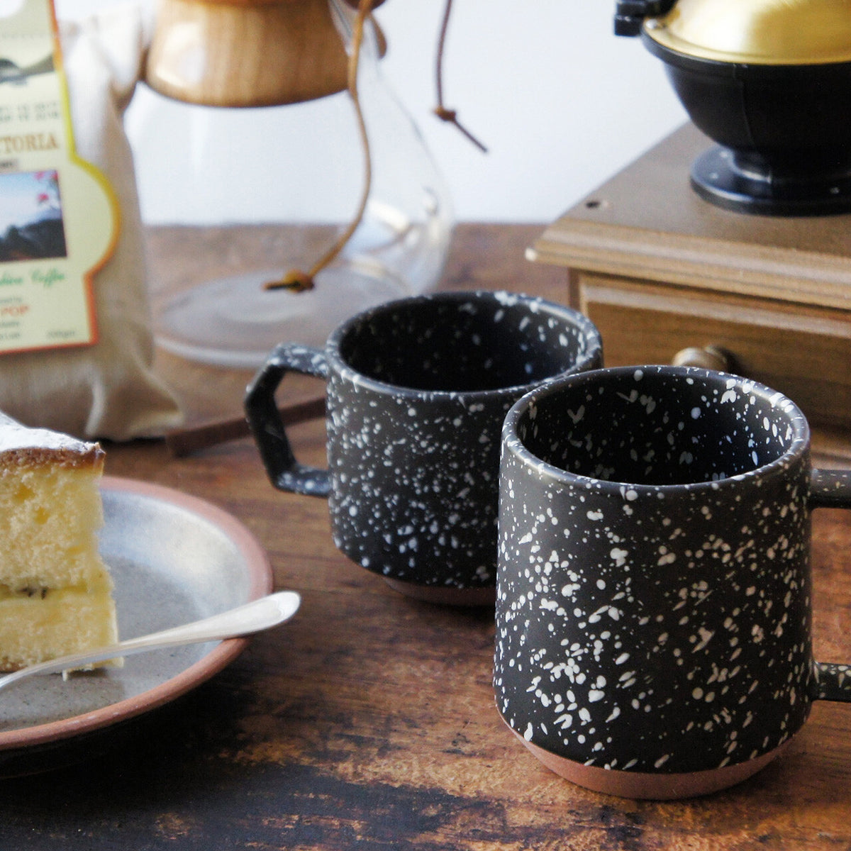 Stack Splash CHIPS Stack Splash Black & White Gift Boxed Mug with Handle 280ml ...