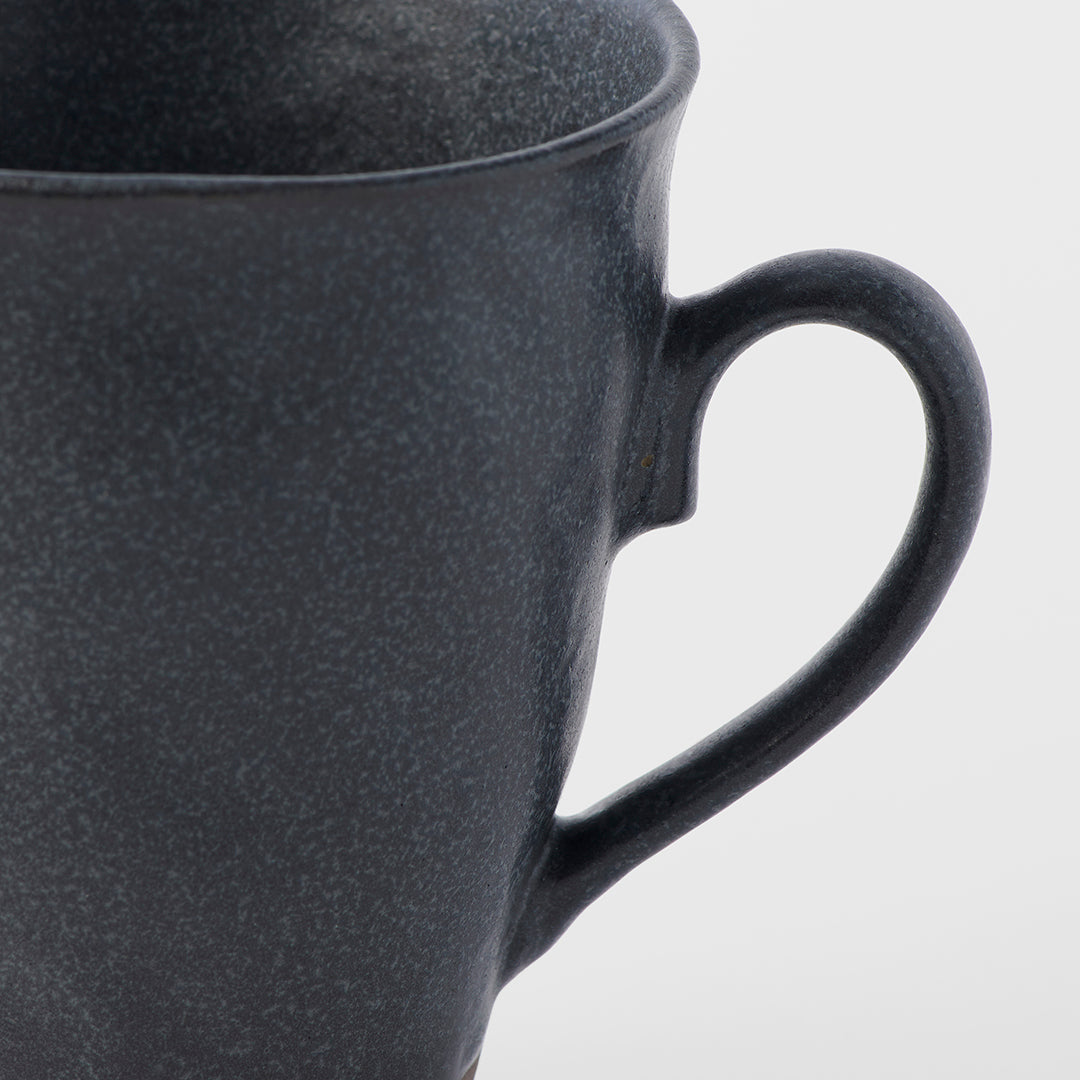 Mug with handle black wave 11cm