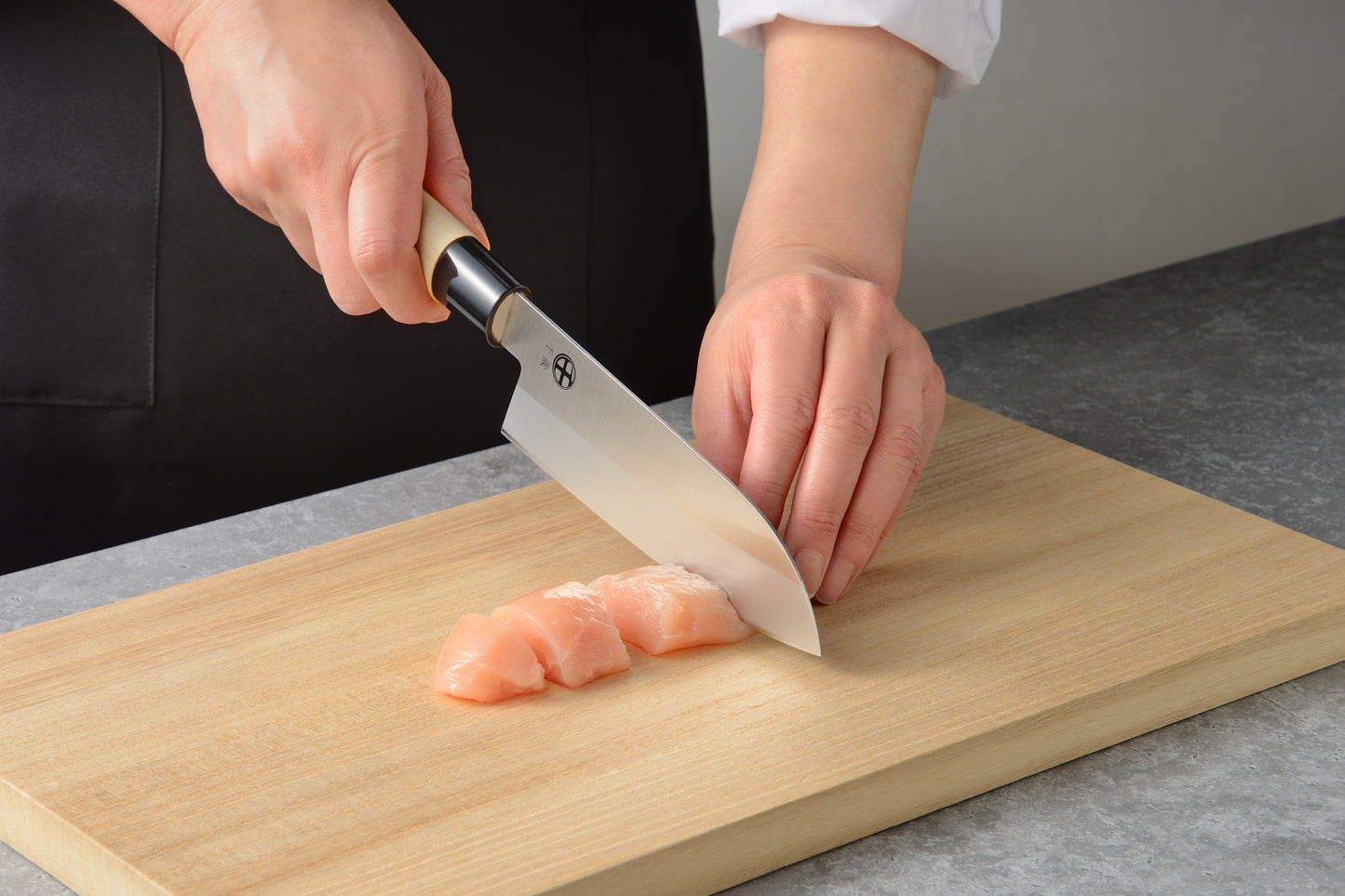 Chitose Molybdenum Steel Santoku Knife 15.5cm