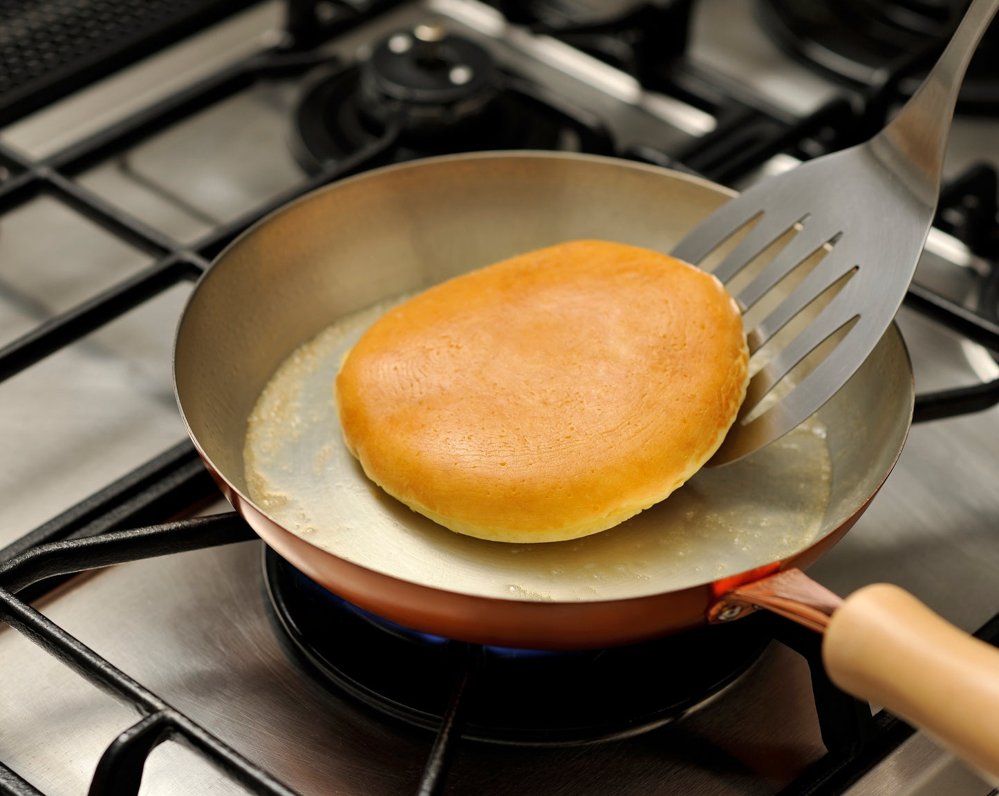 Chitose Pure Copper Frying Pan with Wooden Handle 20cm