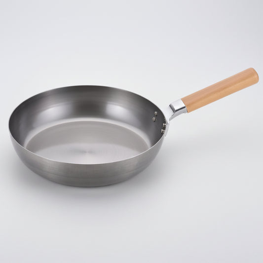 Chitose Wooden-Handled Iron Frying Pan 26cm