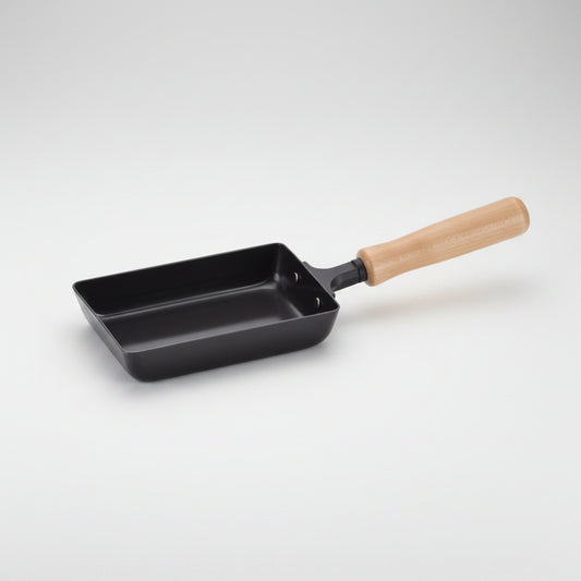 Chitose Wooden-Handled Iron Tamagoyaki Pan 9.5 x 15cm