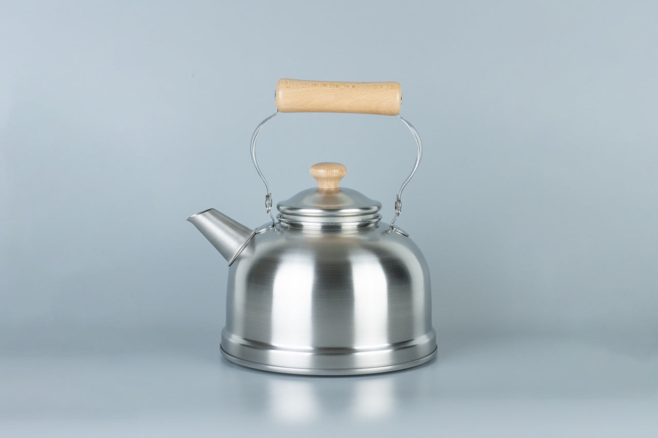 Chitose Wooden-Handled Modern Kettle 2.5L