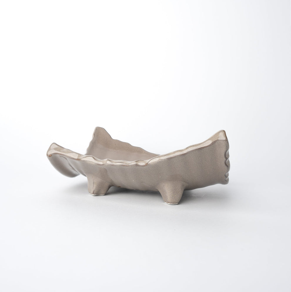 Dune Swept Side Serving Plate 26cm