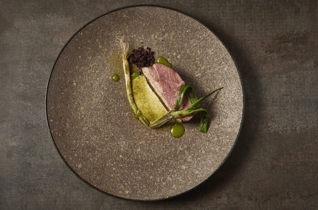 Earth large dinner plate 28cm