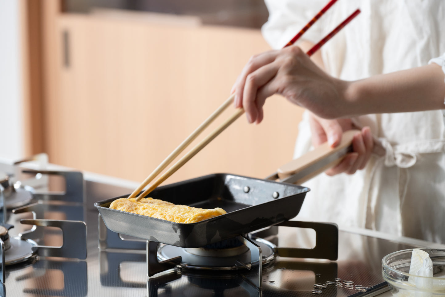 Nitrided Carbon Steel Egg Roll Pan