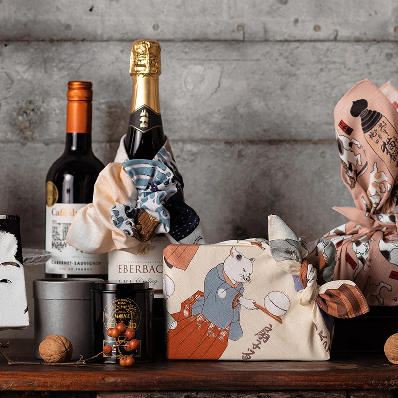 Furoshiki Ukiyo-e - Cats Juggling Balls Cream 48cm