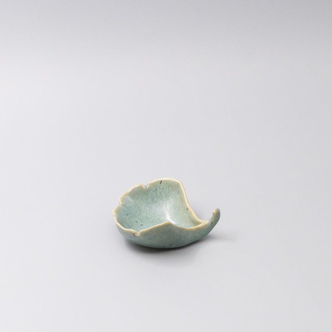 Gingko Leaf Mint Green Sauce Dish 30ml