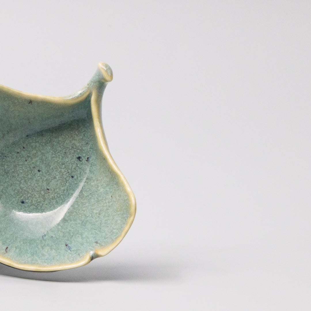Gingko Leaf Mint Green Sauce Dish 30ml