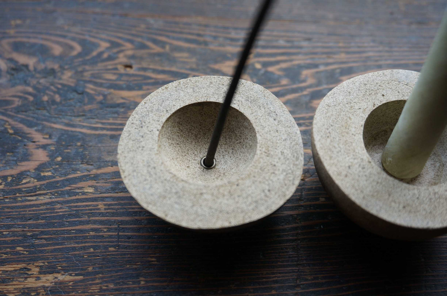 Haze Kodama Candle & Incense Holder - Ash Grey