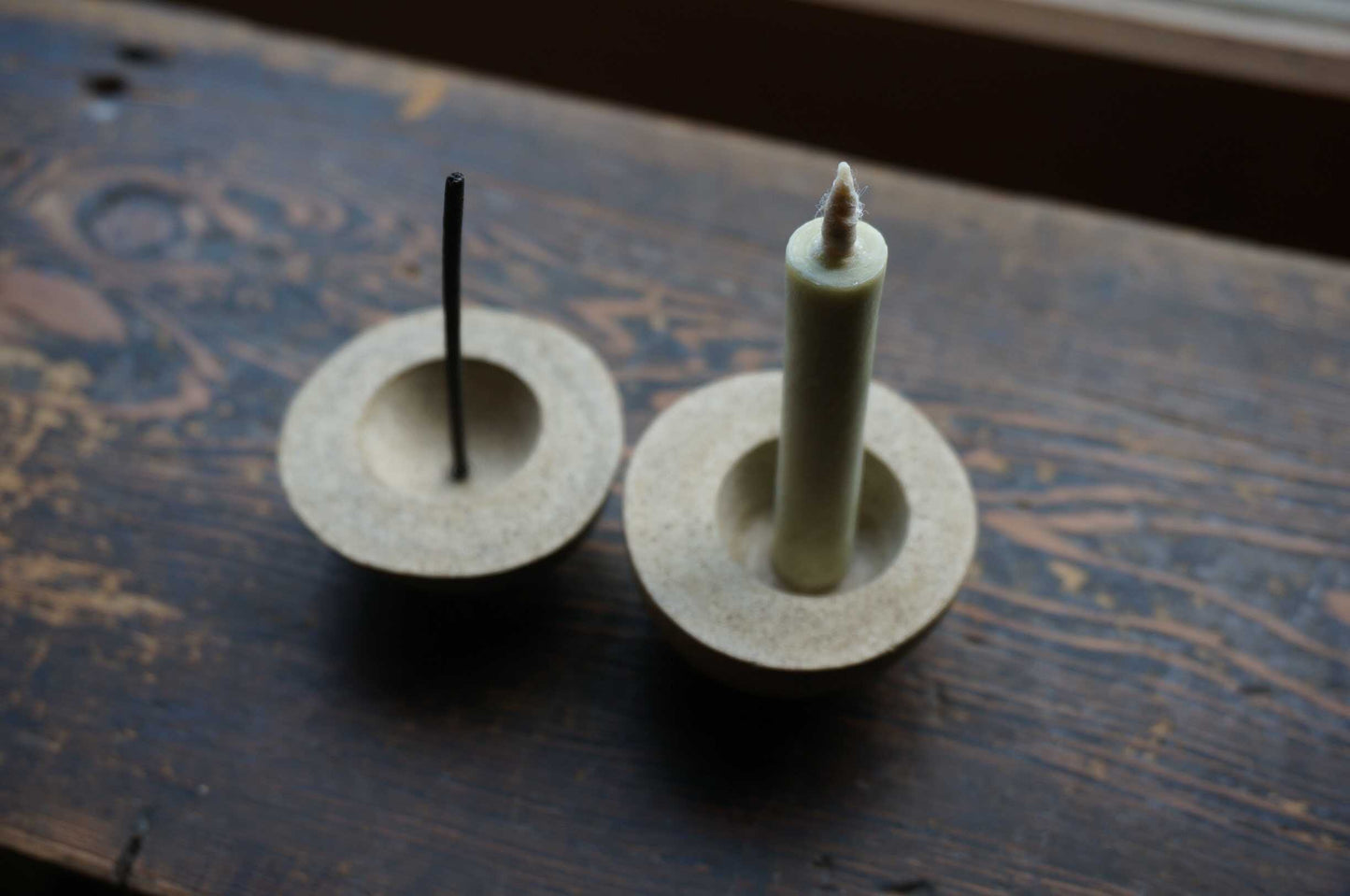 Haze Kodama Candle & Incense Holder - Ash Grey