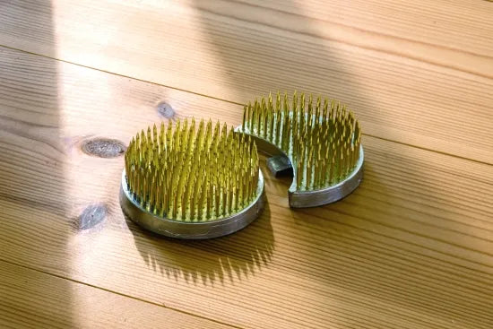 Ishizaki Hanakatsu Nichigetsu Brass Ikebana Kenzan