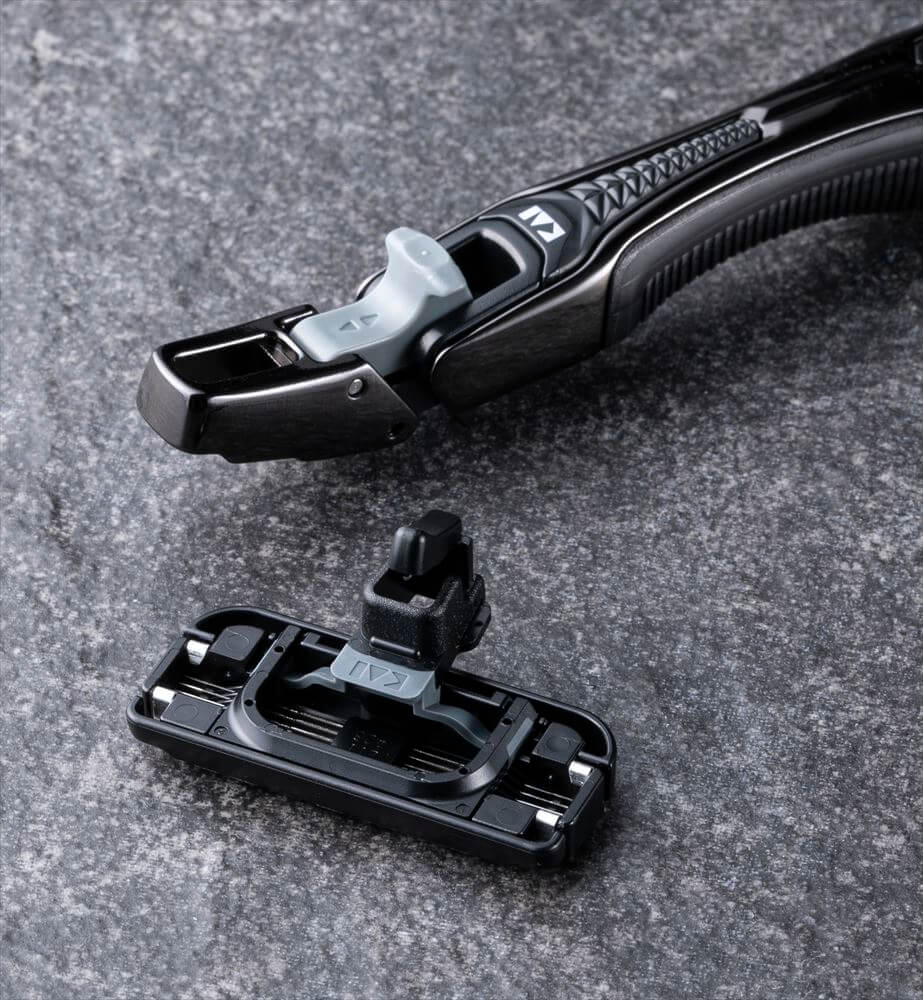 Kai Beauty AUGER Razor Handle with 6 Blades