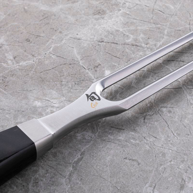 Kai Shun Classic Carving Fork 16.5cm