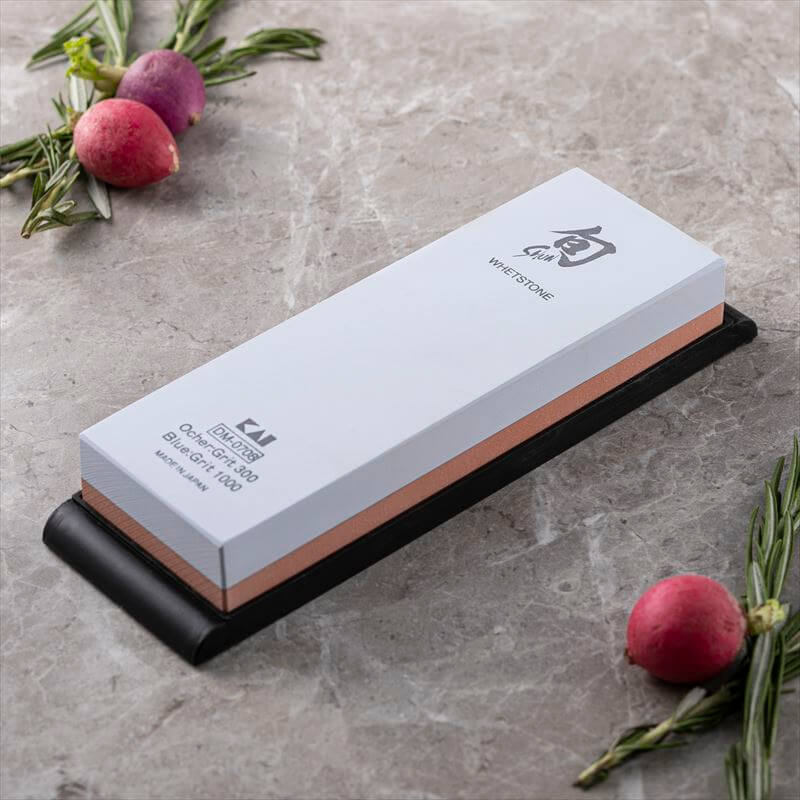 Kai Shun Combination Whetstone 300/1000