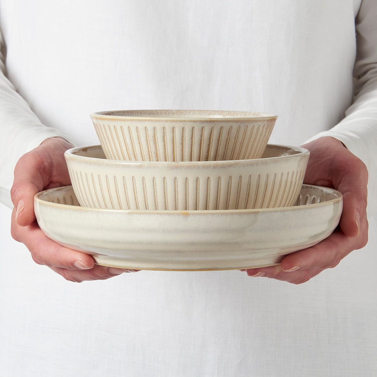 Ridged Alabaster high rim 20cm