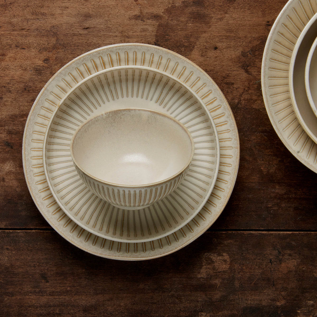 Ridged Alabaster high rim 20cm