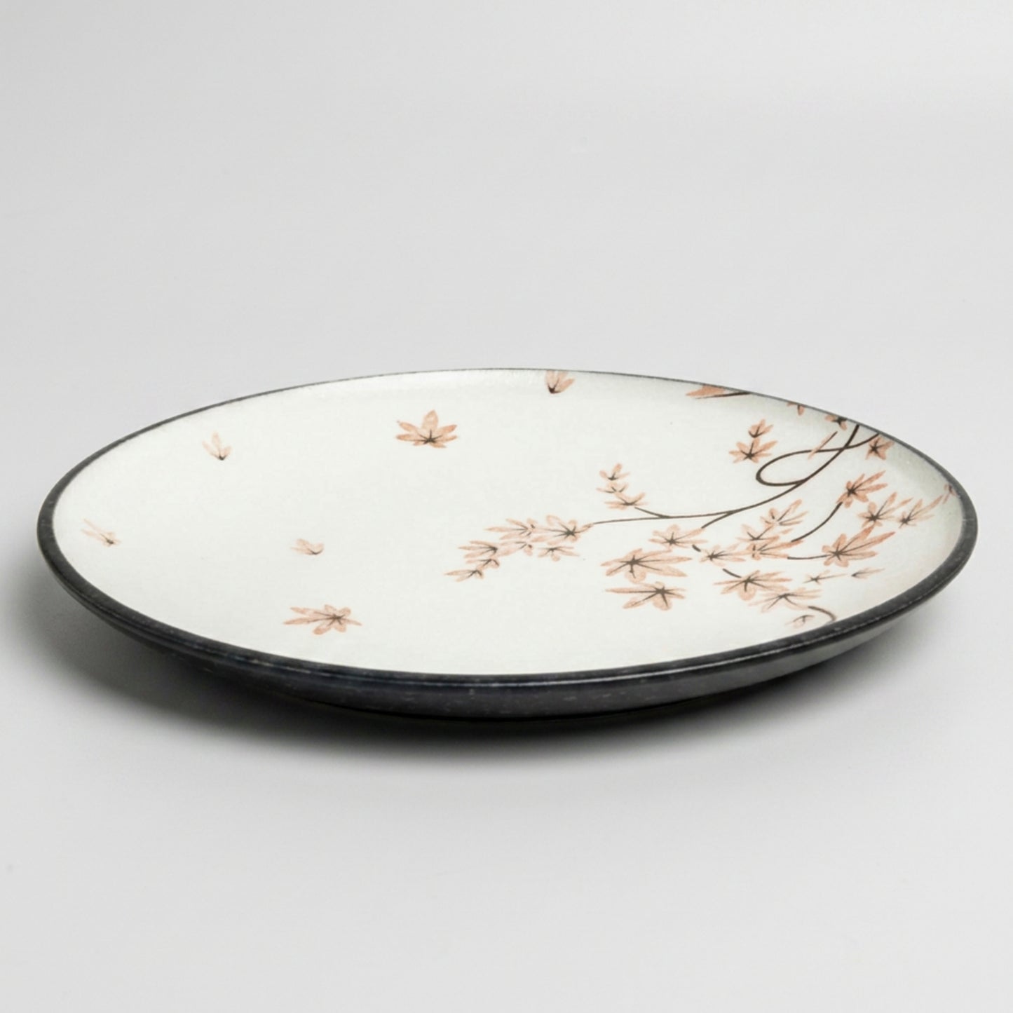 Maple Leaf Dinner Plate 25cm