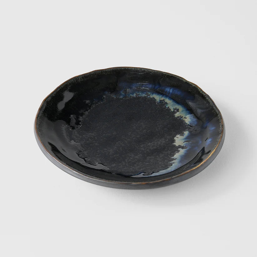 Matt W' Shiny Black Edge Saucer 13cm