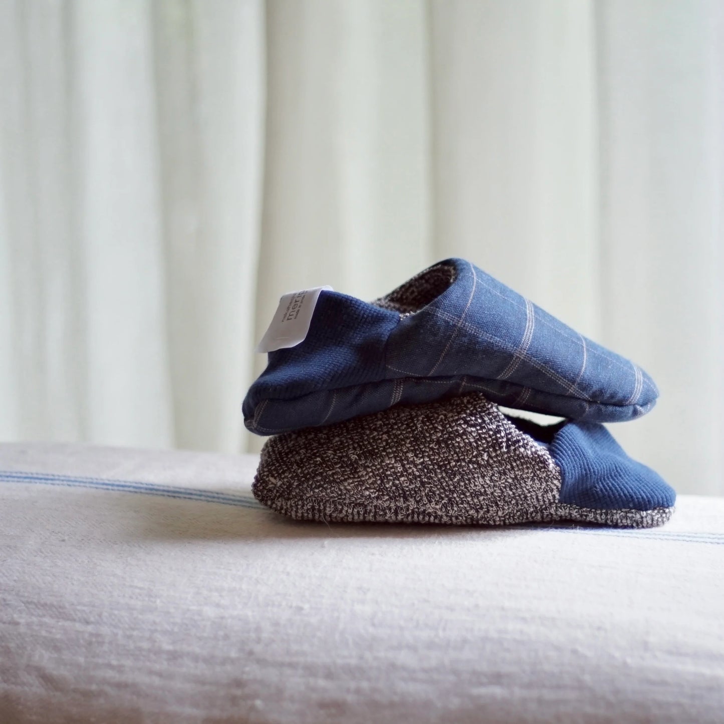 Merippa Cotton Wool Border x Dark Check Japanese Slippers