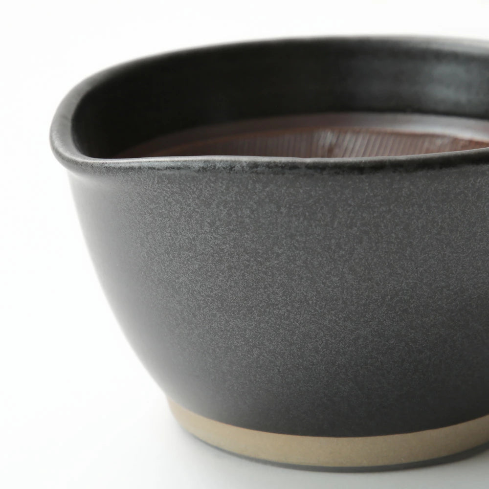 Motoshige Japanese Suribachi Black Mortar & Pestle Set 11cm