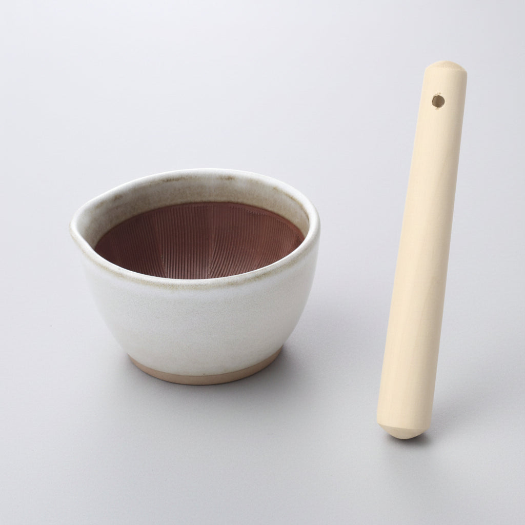 Motoshige Japanese Suribachi White Mortar & Pestle Set 11cm