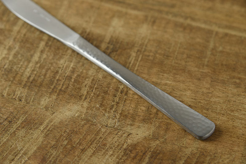Nagomi Hammered Finish Dessert Knife 21.5cm