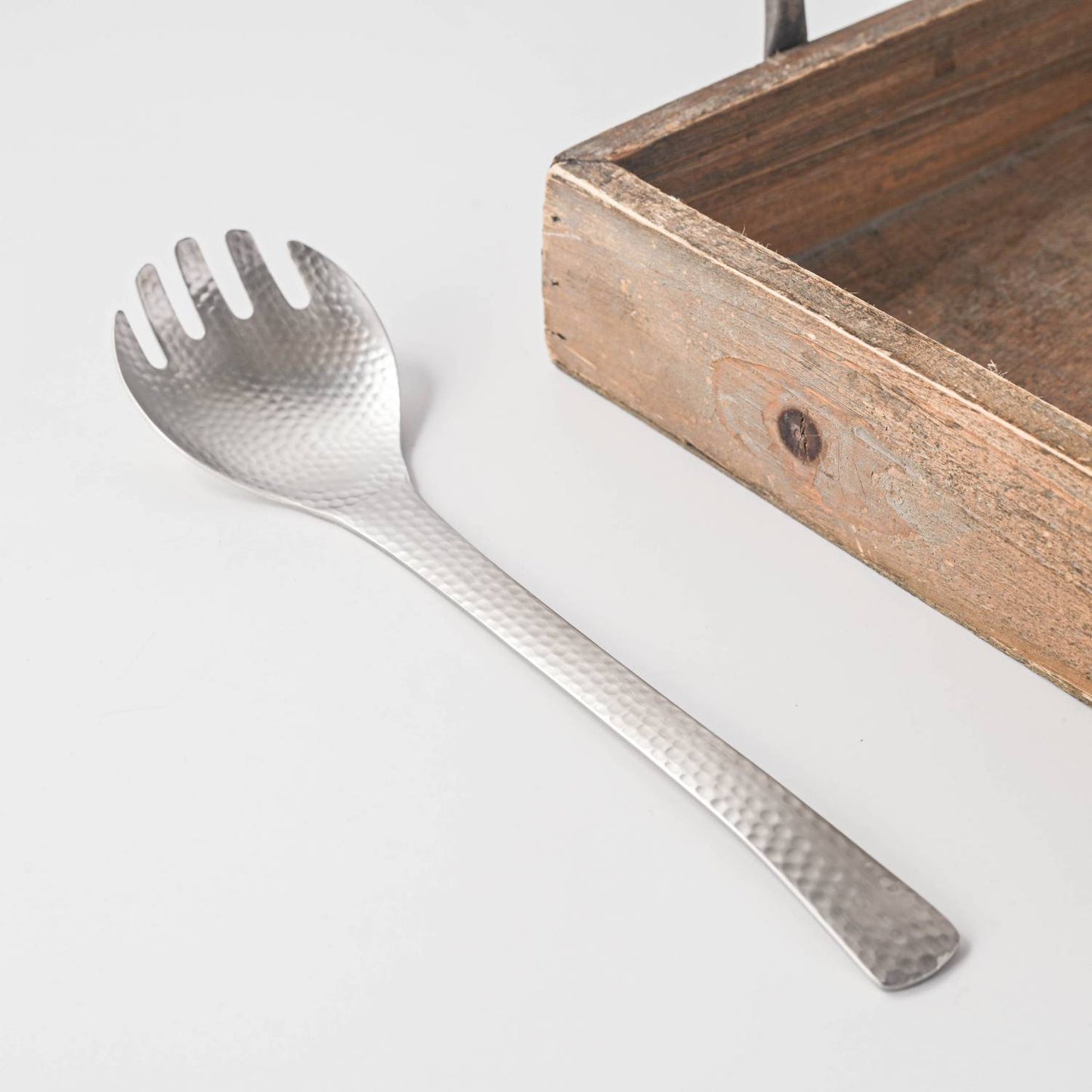 Nagomi Hammered Finish Round Serving Fork 21cm