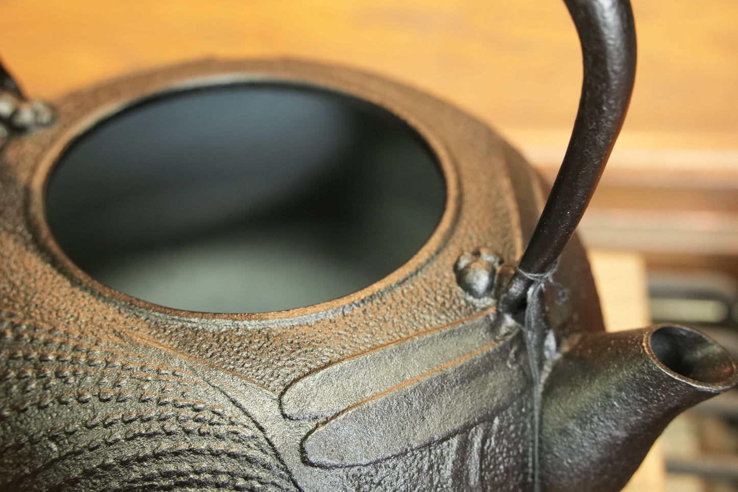 Nambu Cast Iron Dragonfly Kettle 1200ml