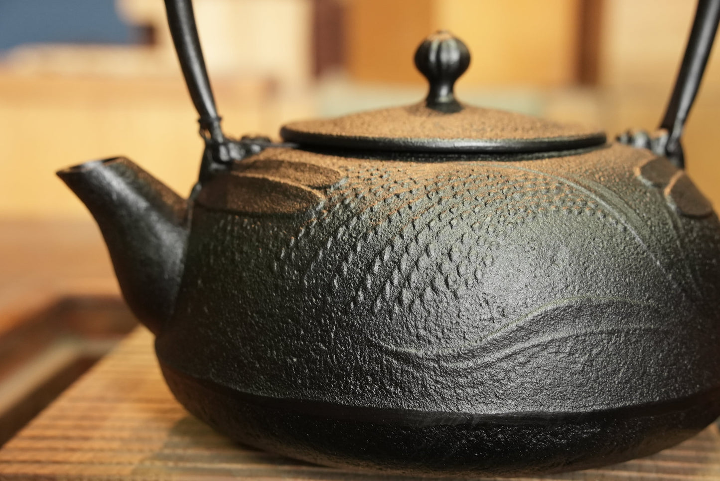 Nambu Cast Iron Dragonfly Kettle 1200ml