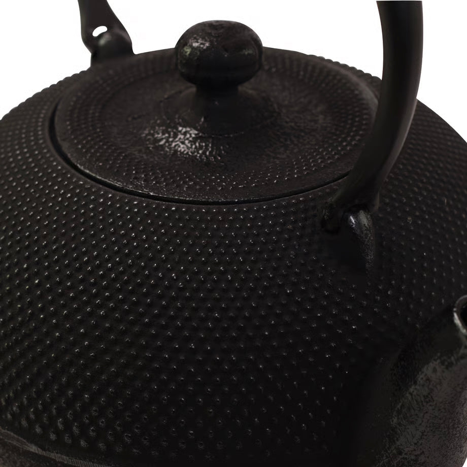 Nambu Cast Iron Arare Pattern Kettle 1200ml