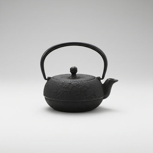 Nambu Cast Iron Pine Design Teapot 300ml