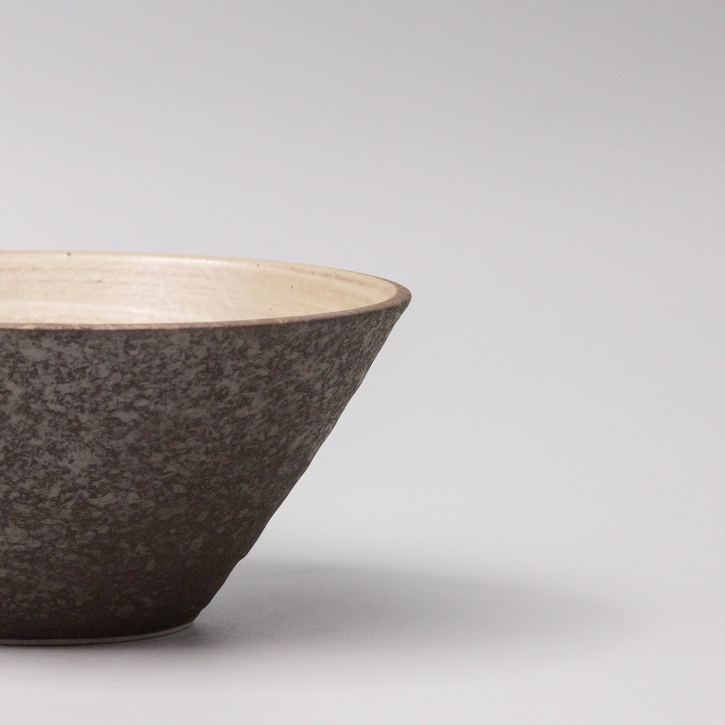 Nin Rin V Shape Bowl 19cm