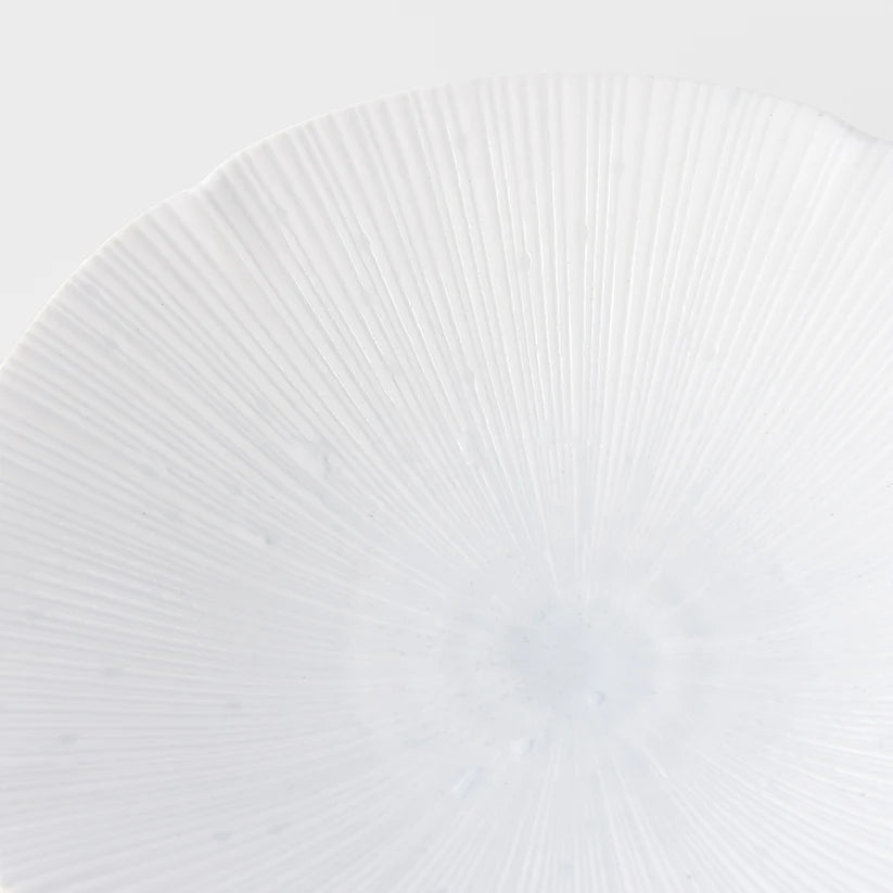 Ice Drift White Shallow Bowl 22cm