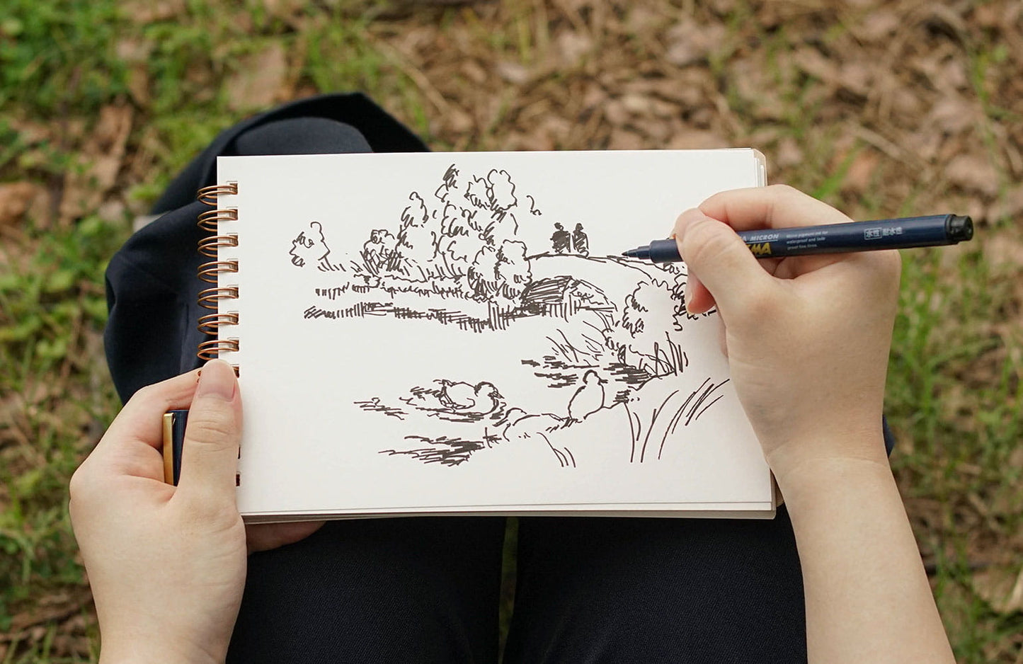 Penco Red B5 Sketchbook - Medium Weight Paper