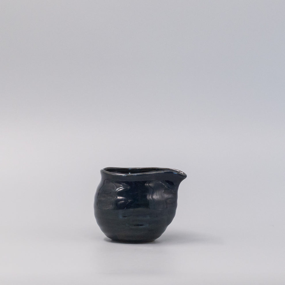 Pourer Dark Navy Blue 410ml
