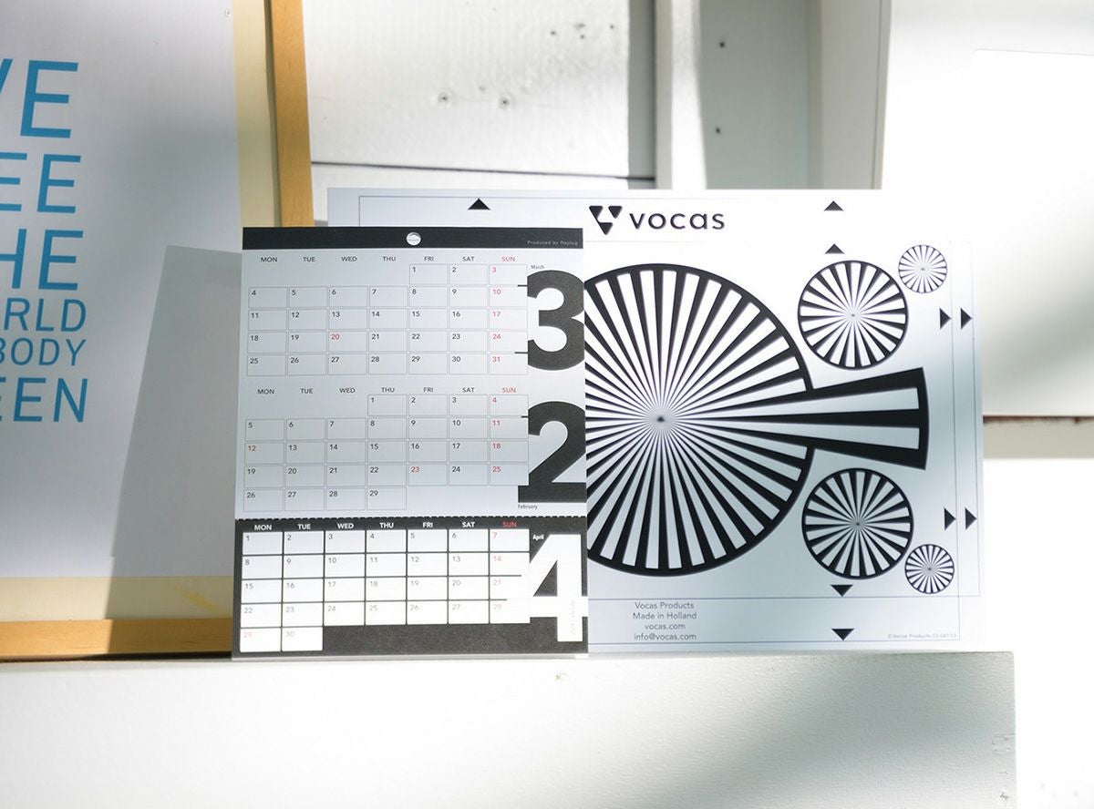 Replug 3's Three-Month Desk Calendar 2027
